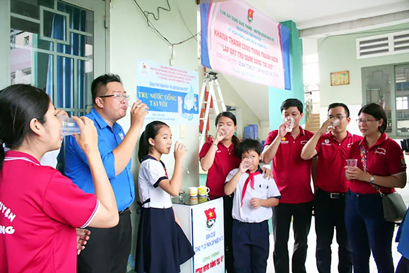 Xung kích vì cộng đồng