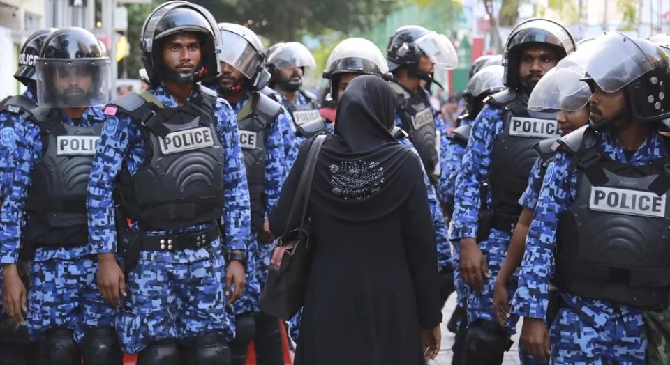 Maldives: Cựu tổng thống bị bắt vì nghi đảo chính
