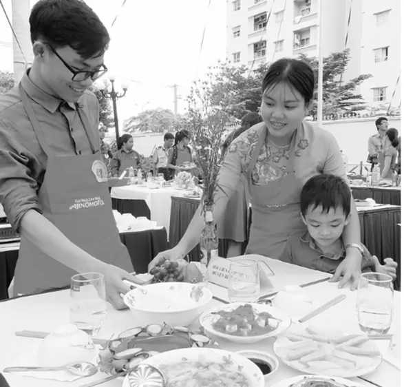 Duy trì bữa cơm gia đình: Hạnh phúc nhân đôi