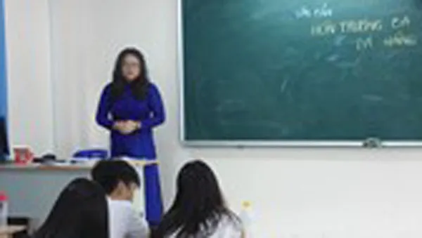Tìm cách hút học sinh giỏi vào ngành sư phạm