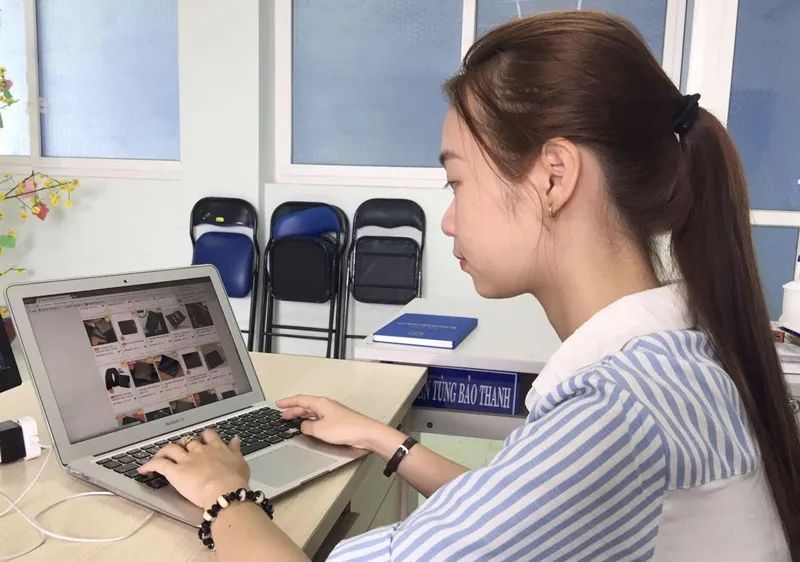 Thương mại điện tử: Thuế khó thu, chậm quản lý