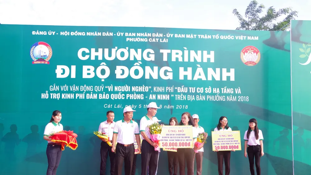 Trường Cao Đẳng Kỹ thuật Hải quân: Đóng góp 50 triệu đồng cho Quỹ vì người nghèo 