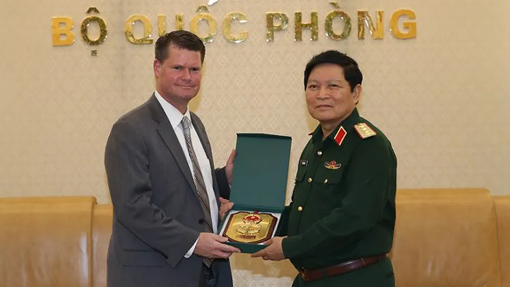 Việt Nam và Hoa Kỳ đối thoại chính sách quốc phòng