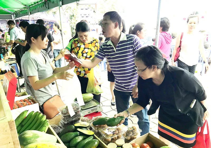 TPHCM có thêm 3 chợ phiên nông sản