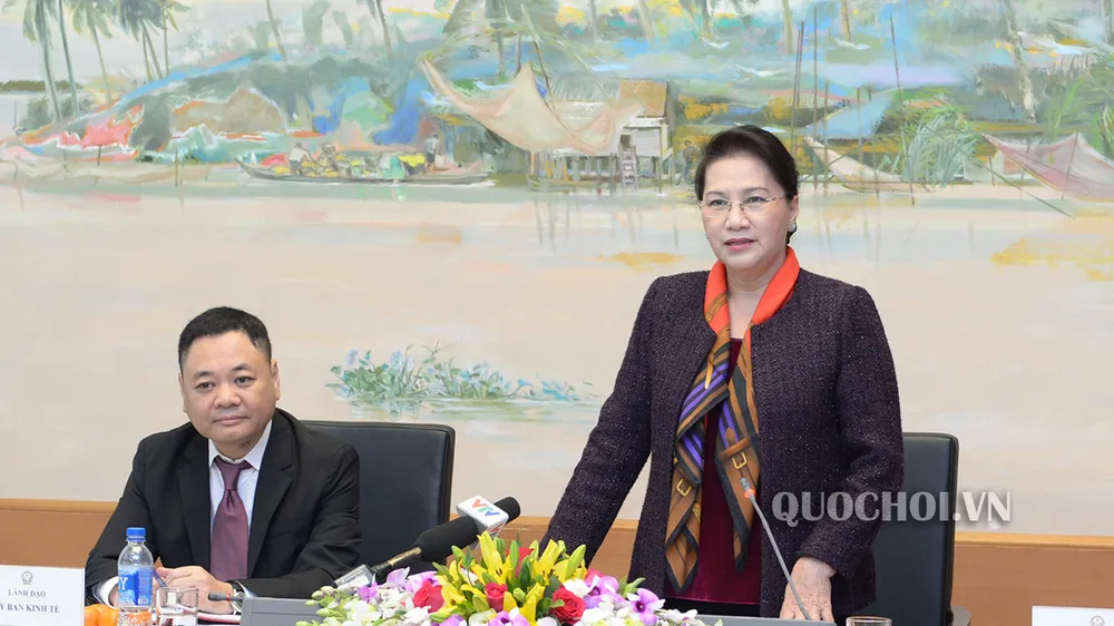 Chủ tịch Quốc hội Nguyễn Thị Kim Ngân phát biểu tại buổi gặp mặt. Ảnh: VGP 