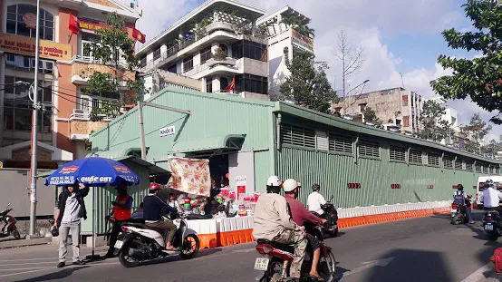 Chậm nhất đến tháng 6-2019 sẽ tháo dỡ chợ tạm Bình Tây