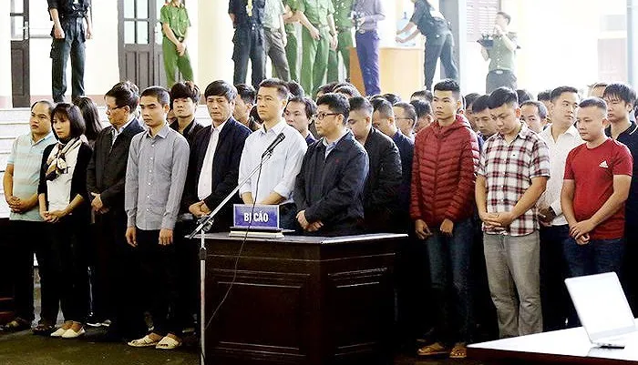 Xét xử phúc thẩm vụ án đánh bạc ngàn tỷ: Chờ thi hành án, con bạc cưới vợ để xin giảm án