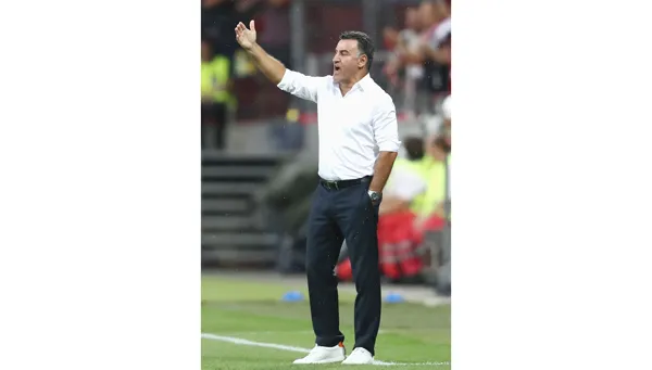 HLV Christophe Galtier chấm dứt triều đại của mình ở Saint-Etienne sau gần 8 năm gắn bó.