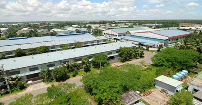 Công ty khai thác hạ tầng o ép doanh nghiệp thuê đất