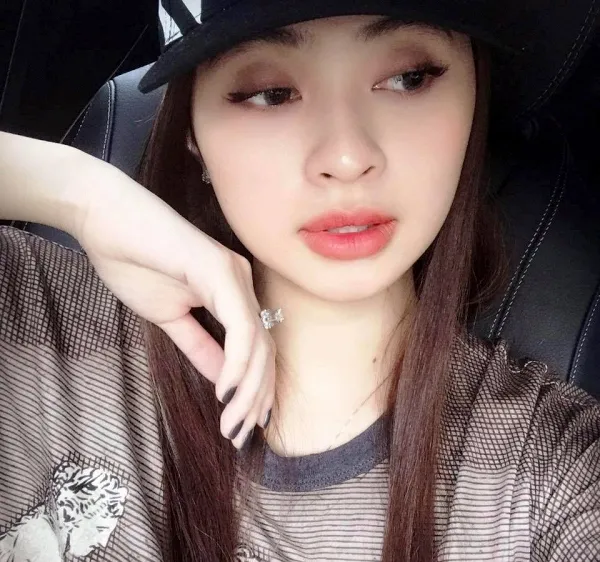 Vũ Hoàng Anh Ngọc hay “Ngọc Miu” trên trang cá nhân khi chưa bị bắt.