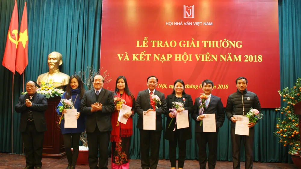 Giải thưởng Hội Nhà văn Việt Nam 2017: Tác phẩm lý luận phê bình lên ngôi