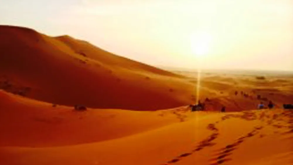 Biến sa mạc Sahara thành nhà máy điện