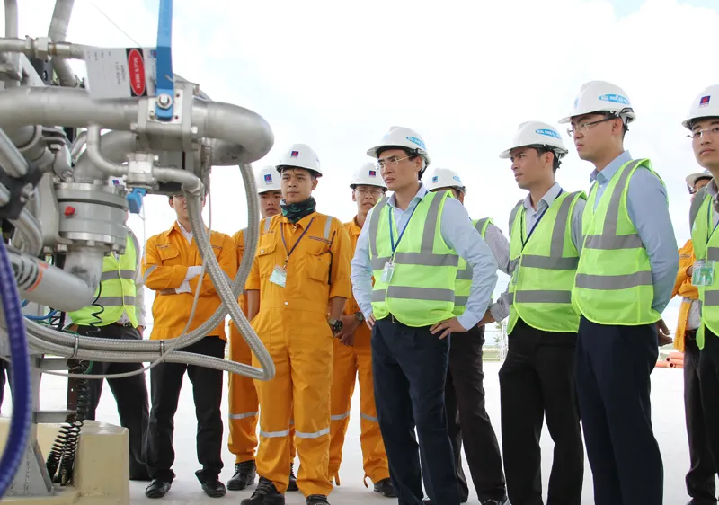 Kiểm tra công tác an toàn tại công trình khí là hoạt động thường xuyên của các cấp lãnh đạo PV GAS 