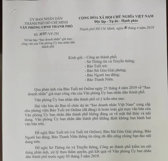 Công văn phản hồi về việc chương trình "Sao doanh nhân Việt Nam" giả mạo giấy tờ của Văn phòng UBND TP.HCM. Ảnh: Tuoitre