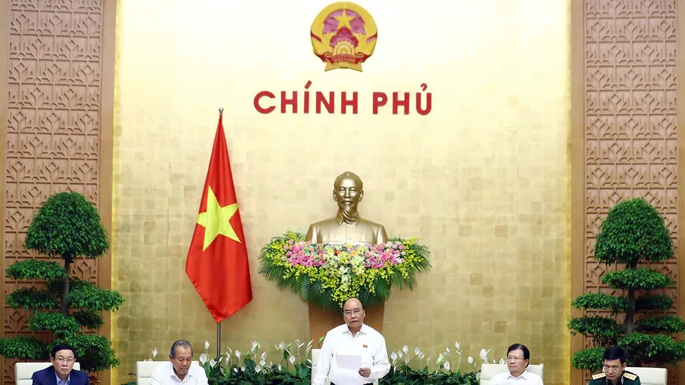 Thủ tướng Nguyễn Xuân Phúc chủ trì phiên họp Chính phủ thường kỳ tháng 5 năm 2019. Ảnh: TTXVN ​
