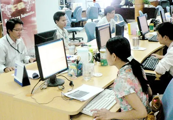 Chuyên viên phần mềm Việt Nam làm việc tại Công ty Global CyberSoft trong Công viên Phần mềm Quang Trung. Ảnh: T.Ba