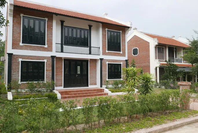 Một góc các công trình vi phạm tại huyện Ba Vì. Ảnh: NLĐ