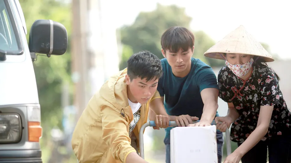Thưa mẹ con đi, phim dài đầu tay khá thành công của đạo diễn Trịnh Đình Lê Minh