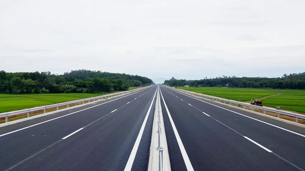 Cấp thiết đầu tư dự án cao tốc Biên Hòa - Vũng Tàu