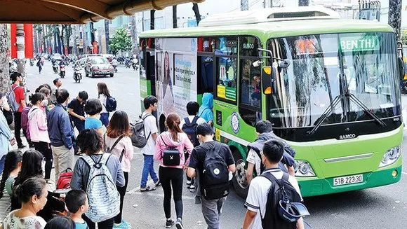 Bố trí bãi giữ xe 2 bánh miễn phí cho hành khách đi xe buýt