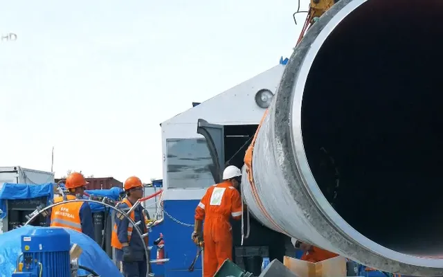 Tổng thống Mỹ phê chuẩn lệnh trừng phạt đường ống dẫn khí Nga - châu Âu