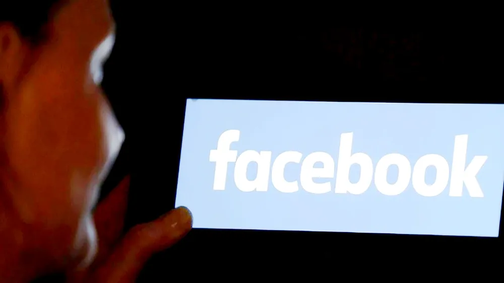 Facebook gỡ thông tin sai lệch về nCoV
