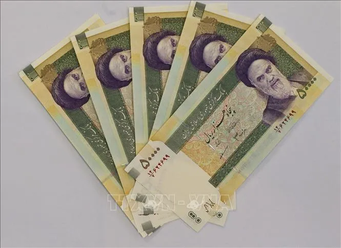 Iran cải cách hệ thống tiền tệ