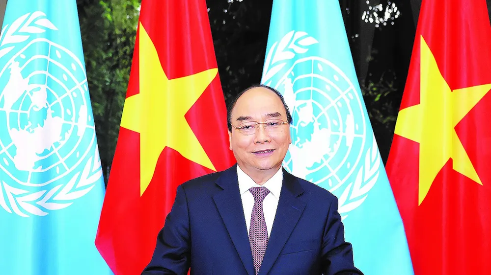 Thủ tướng Nguyễn Xuân Phúc đọc thông điệp gửi tới Phiên thảo luận chung cấp cao của Đại hội đồng Liên hiệp quốc khóa 75. Ảnh: TTXVN