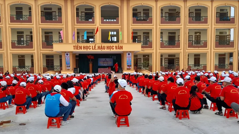 Ngôi trường mới – mái nhà giáo dục tươi đẹp của thầy trò Trường THCS Đông Á