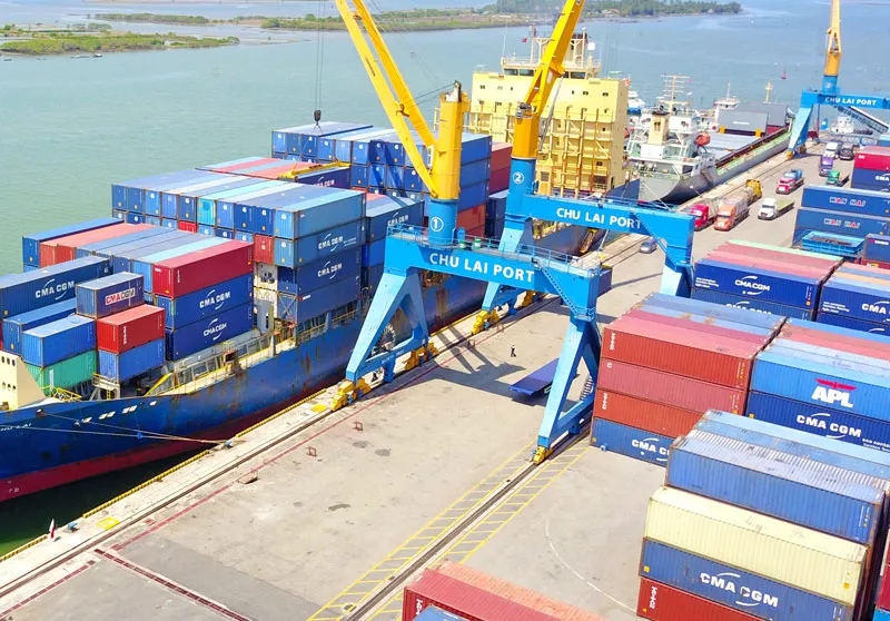 Yêu cầu các hãng vận tải biển niêm yết giá dịch vụ
