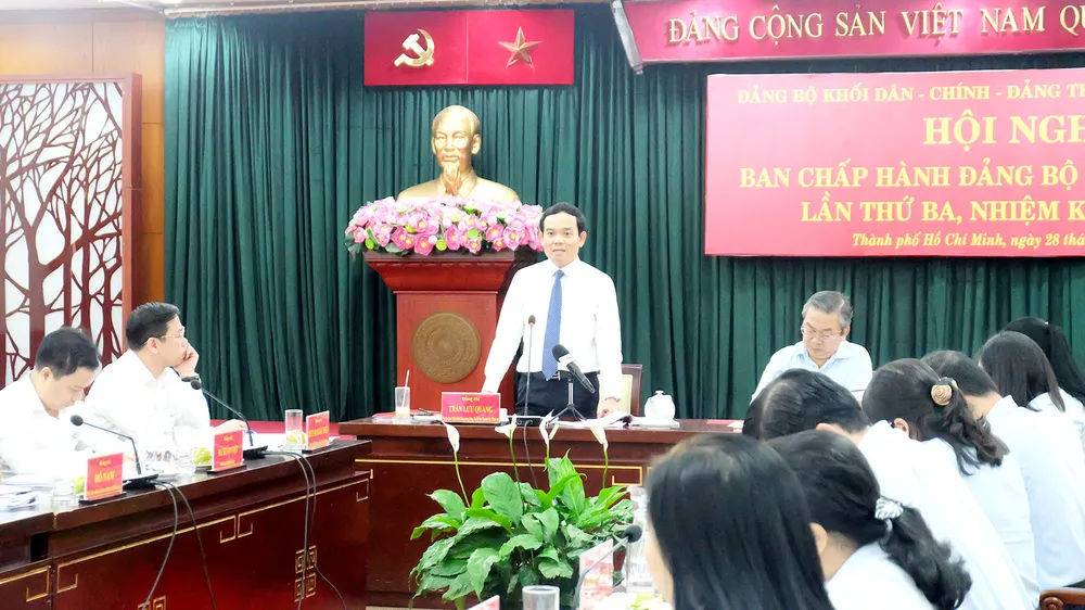 Đồng chí Trần Lưu Quang phát biểu chỉ đạo hội nghị
