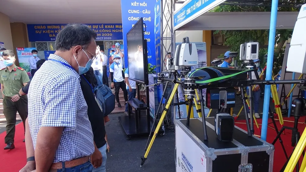 Hơn 200 gian hàng trình diễn công nghệ tại Techconnect