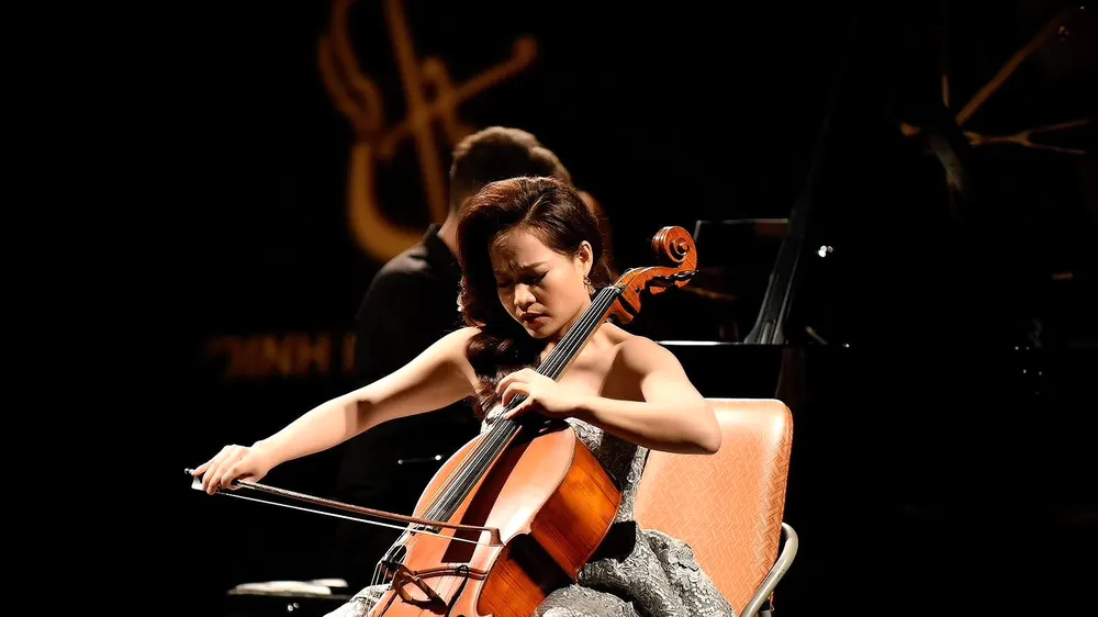 Nghệ sĩ Đinh Hoài Xuân