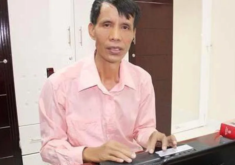 Nhà văn Nguyễn Quốc Trung