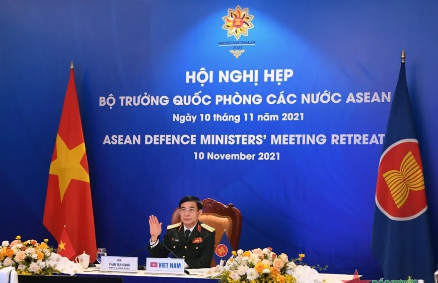 Bộ trưởng Phan Văn Giang tham dự lễ khai mạc Hội nghị ADMM Hẹp. Ảnh: QĐND