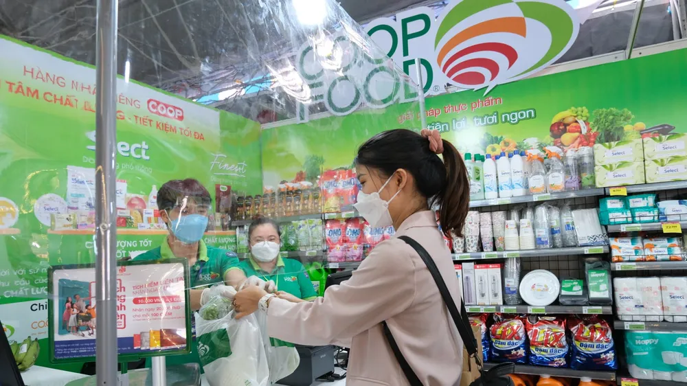 Gian hàng Co.op Food tại hội nghị Kết nối cung cầu giữa TPHCM và các tỉnh thành năm 2021