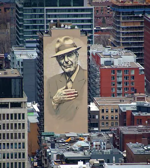 Bức chân dung đồ sộ của Leonard Cohen