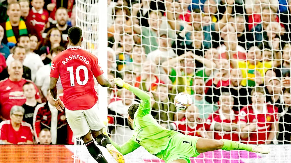 VAR nhận định pha ghi bàn của Rashford vào lưới Liverpool ở vòng 3 ngoại hạng Anh là hợp lệ