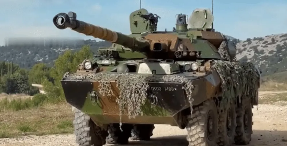 Xe chiến đấu bộ binh AMX-10 RC