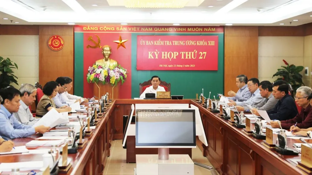 Cảnh cáo Ban Cán sự đảng UBND tỉnh Đồng Nai và đề nghị Bộ Chính trị kỷ luật Ban Thường vụ Tỉnh ủy Đồng Nai