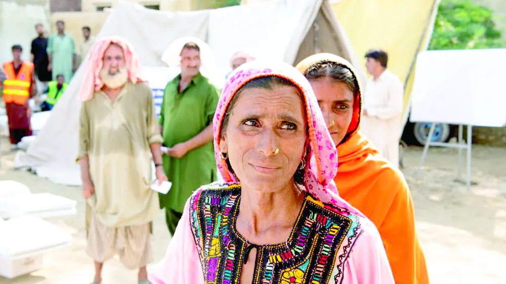 Người dân Pakistan phải rời nơi ở tránh lũ