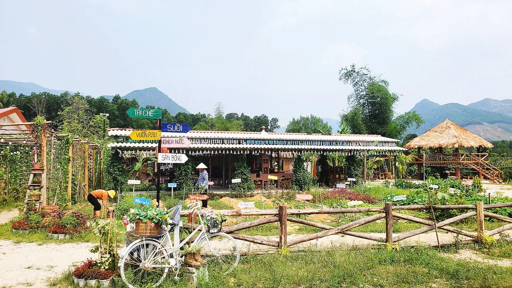 Vườn tái chế rác thải 