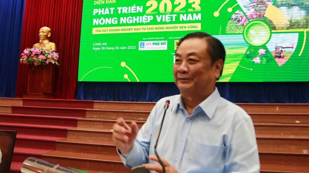 Bộ trưởng Bộ NN-PTNT: Để phát triển bền vững thì cả doanh nghiệp và hộ nông dân đều phải phát triển cùng nhau 