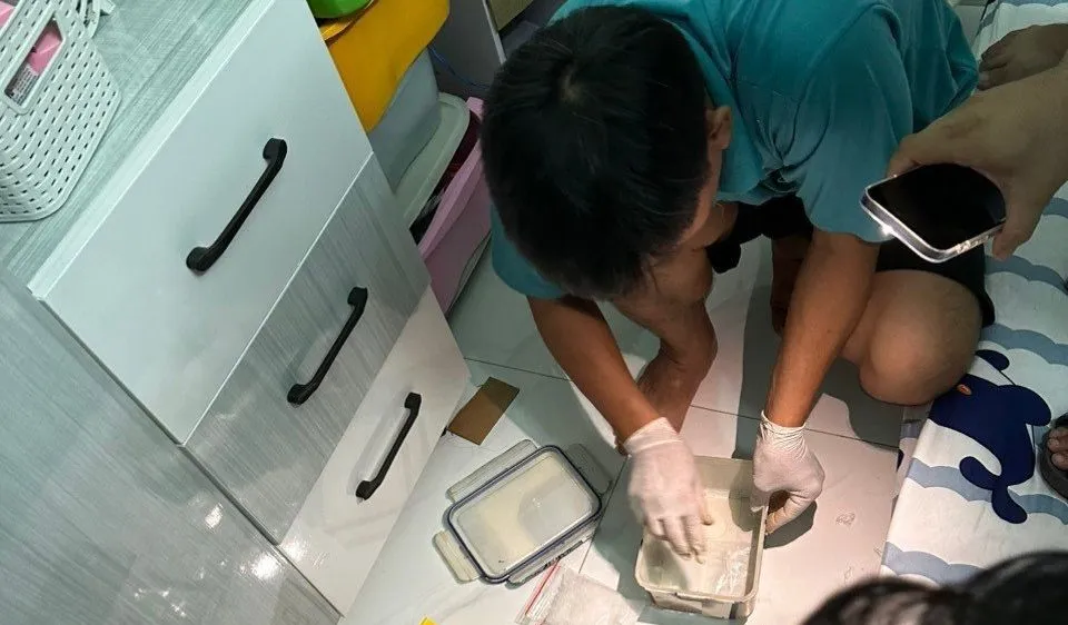 Lực lượng chức năng kiểm đếm tang vật