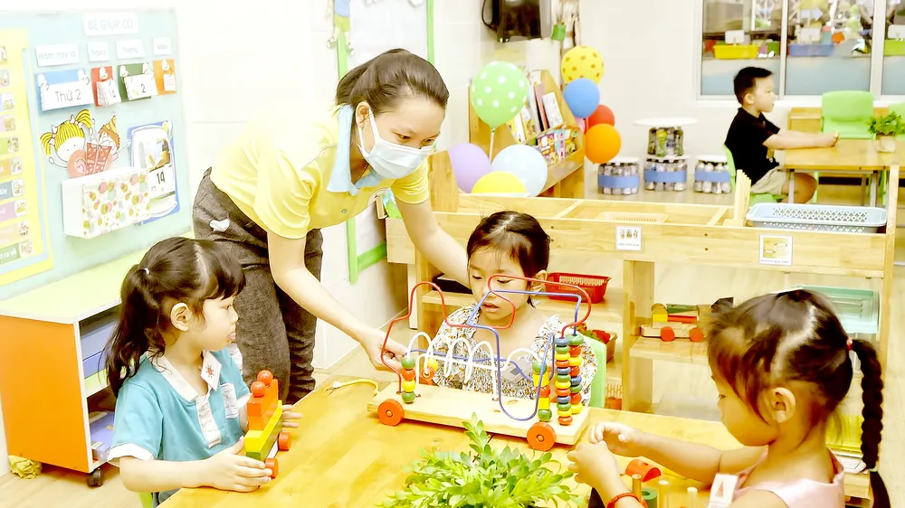 Bộ trưởng Bộ GD-ĐT Nguyễn Kim Sơn: Tạo thuận lợi, bớt căng thẳng cho giáo viên