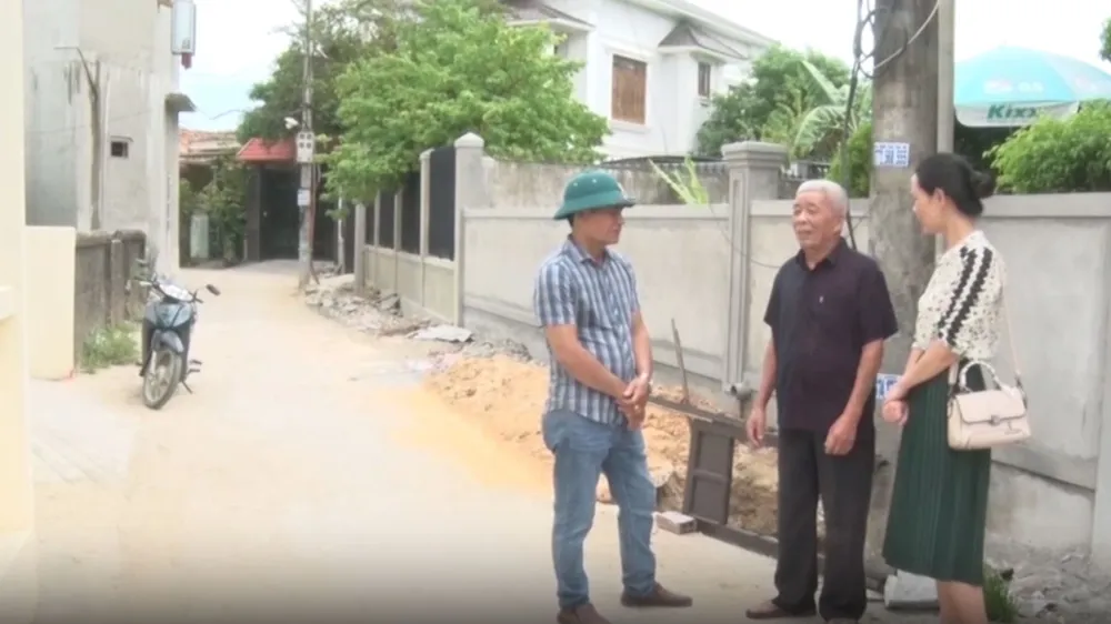 Quảng Bình: Hàng trăm hộ dân hiến đất mở đường