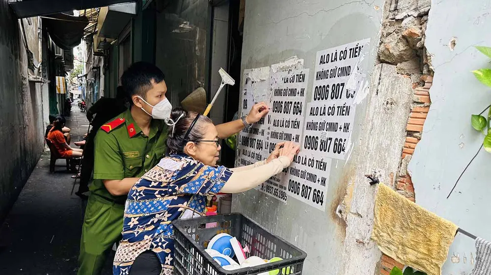 Bóc xóa quảng cáo sai quy định
