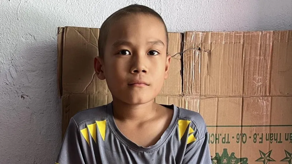 Bé Ngô Việt Hiền