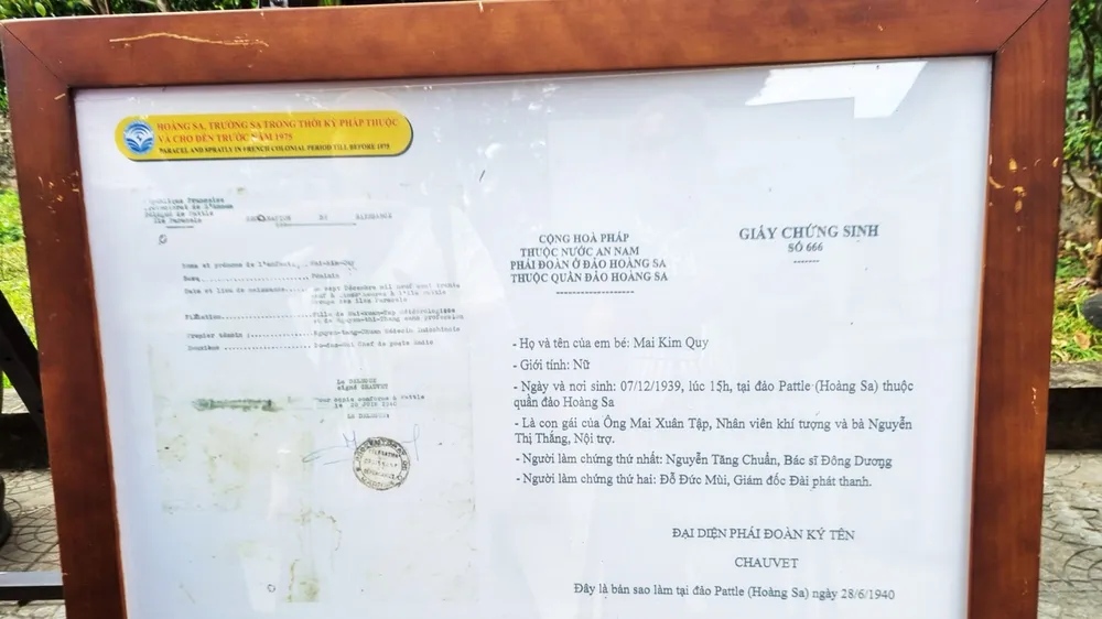 Tờ giấy khai sinh làm ở Hoàng Sa