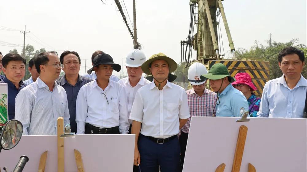 Dự án đường Vành đai 3: Không để "nghẽn" khâu nào